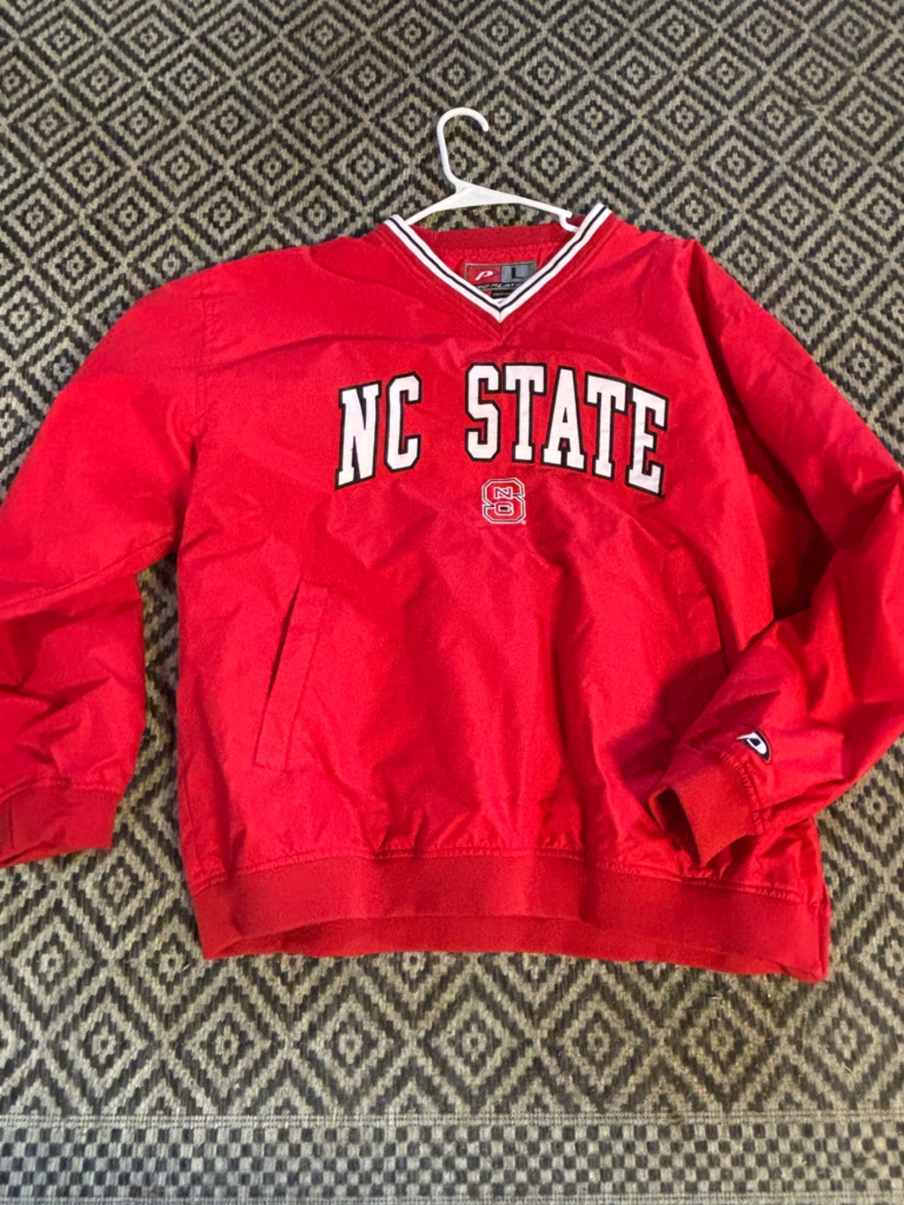 Vintage 90’s Pro Player Red NC State Pullover Sweatshirt